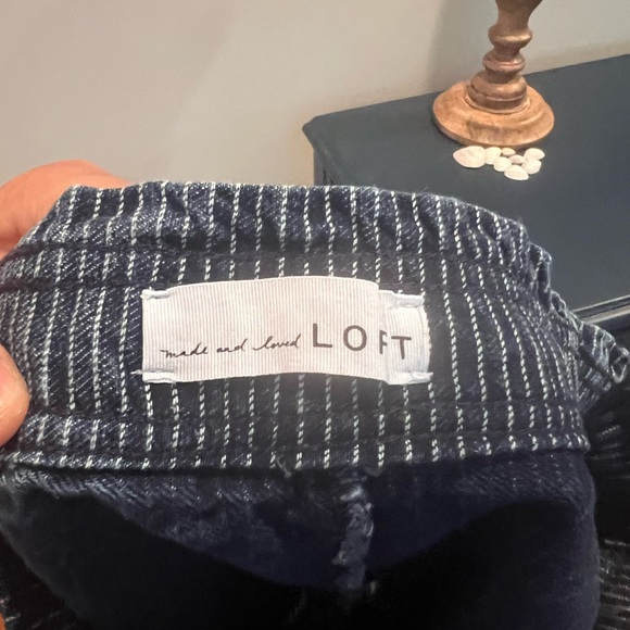 LOFT drawstring elastic waist shorts size medium nwot - Picture 9 of 9